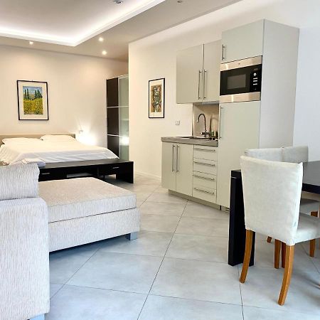 Crespi In Fiera Apartment โบโลญญา ภายนอก รูปภาพ